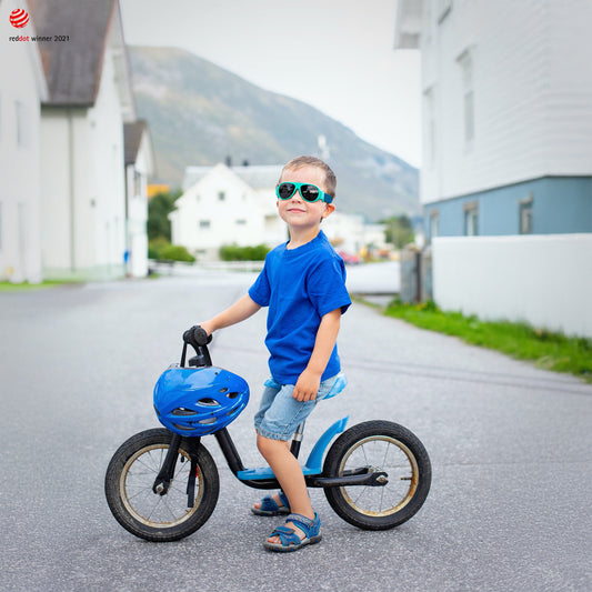 Boy wearing sunglasses for kids