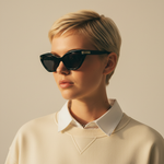Woman wearing 50s Cat Eye sunglasses from Mokki