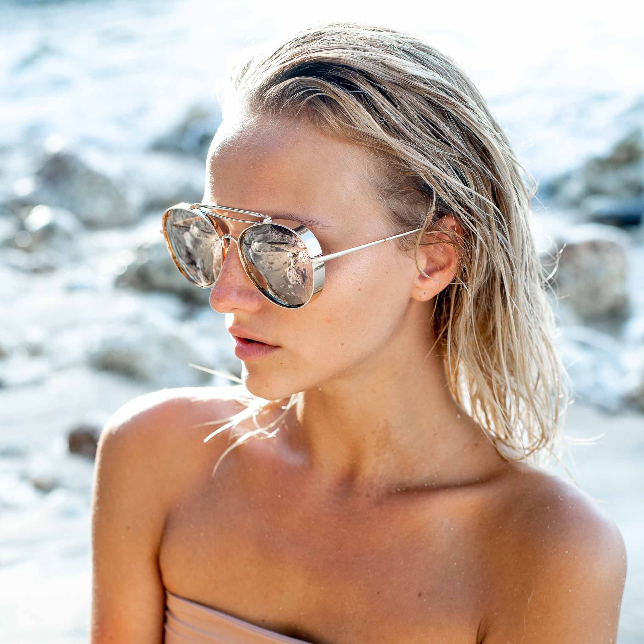 Woman wearing Mokki Sunglasses