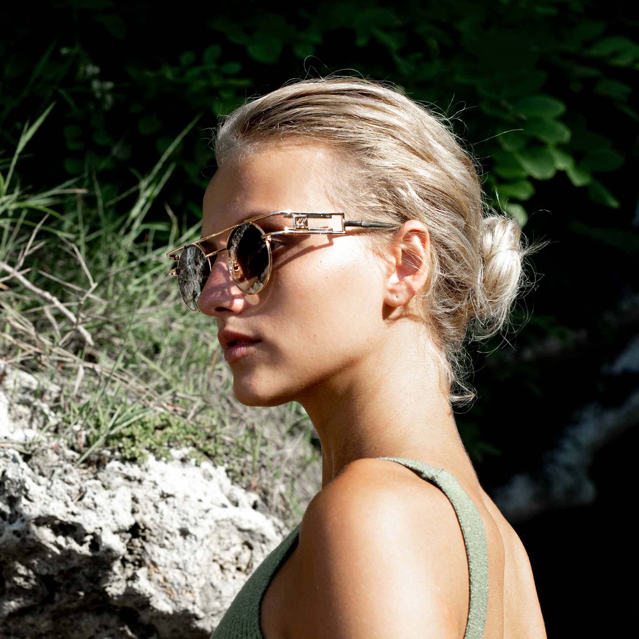 Woman wearing Mokki sunglasses