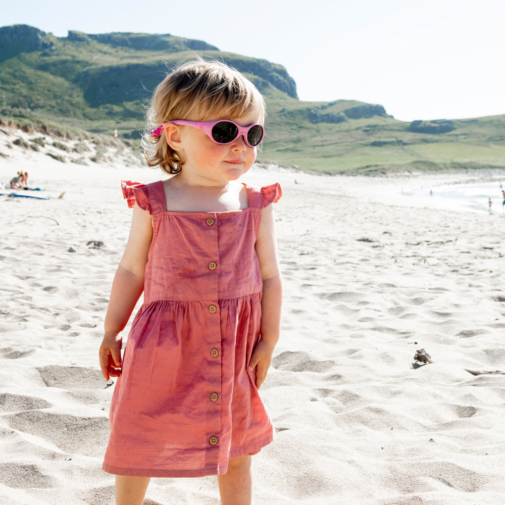 Toddler wearing Classic Kid