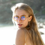 Woman wearing Mokki reading glasses